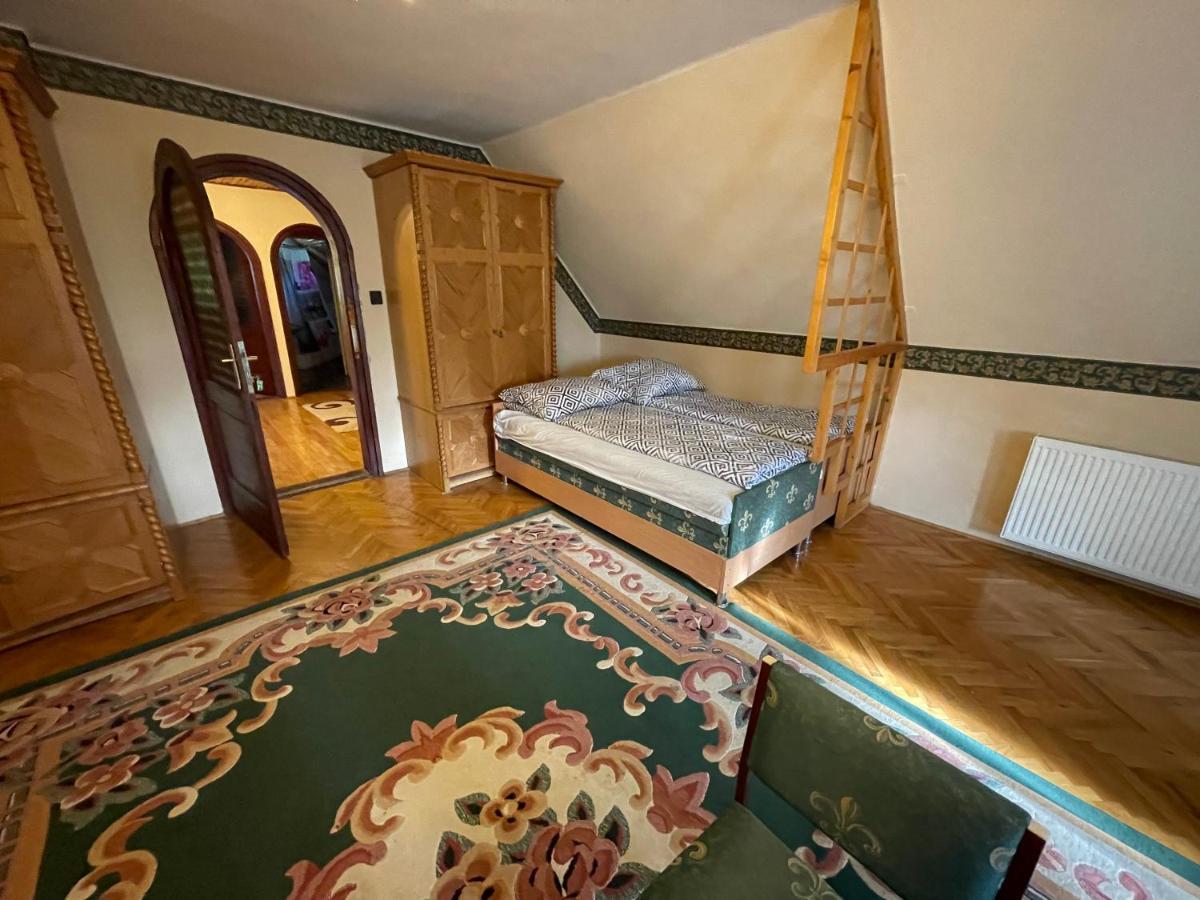 Szimpla Vendeghaz Hotel Miskolc Eksteriør billede