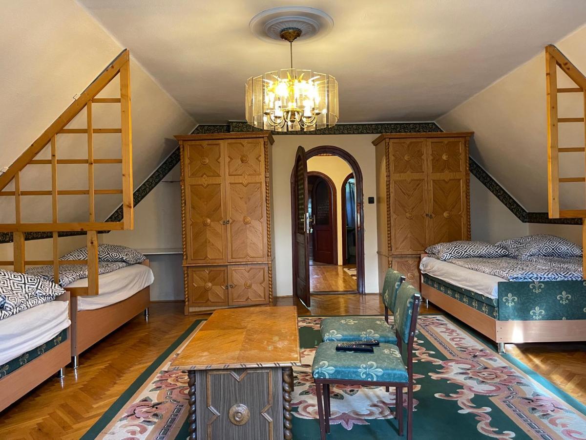 Szimpla Vendeghaz Hotel Miskolc Eksteriør billede