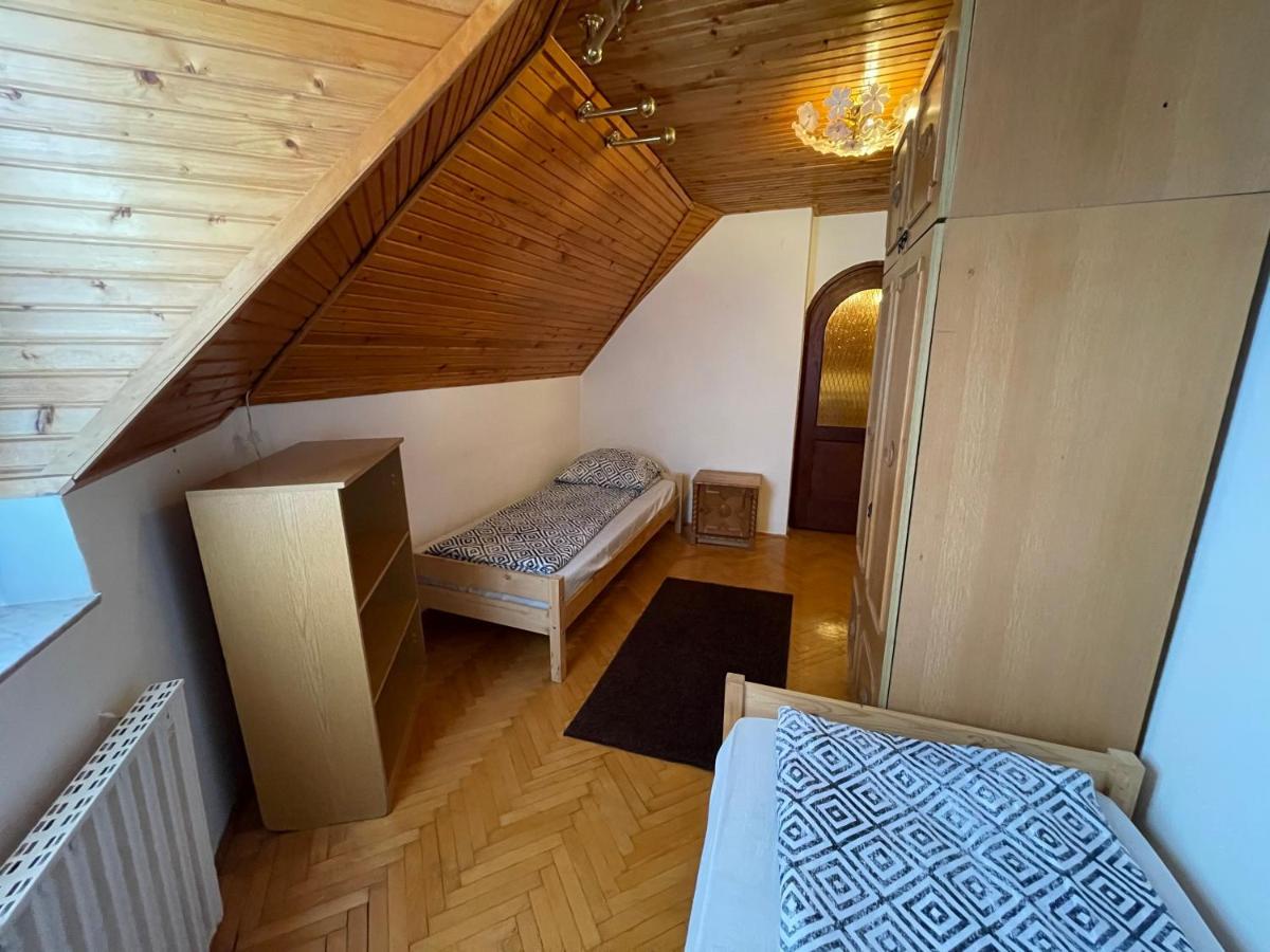 Szimpla Vendeghaz Hotel Miskolc Eksteriør billede